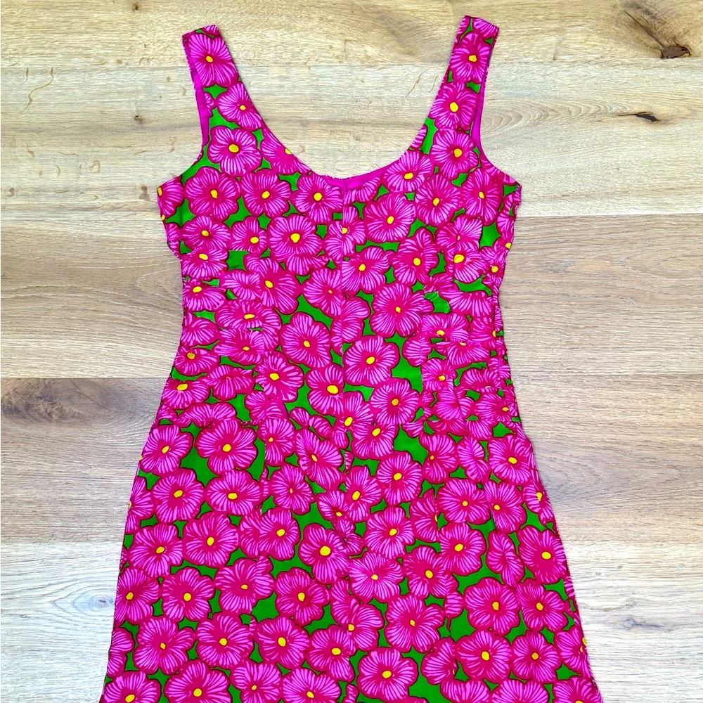 Cute spring dress! 💕💚